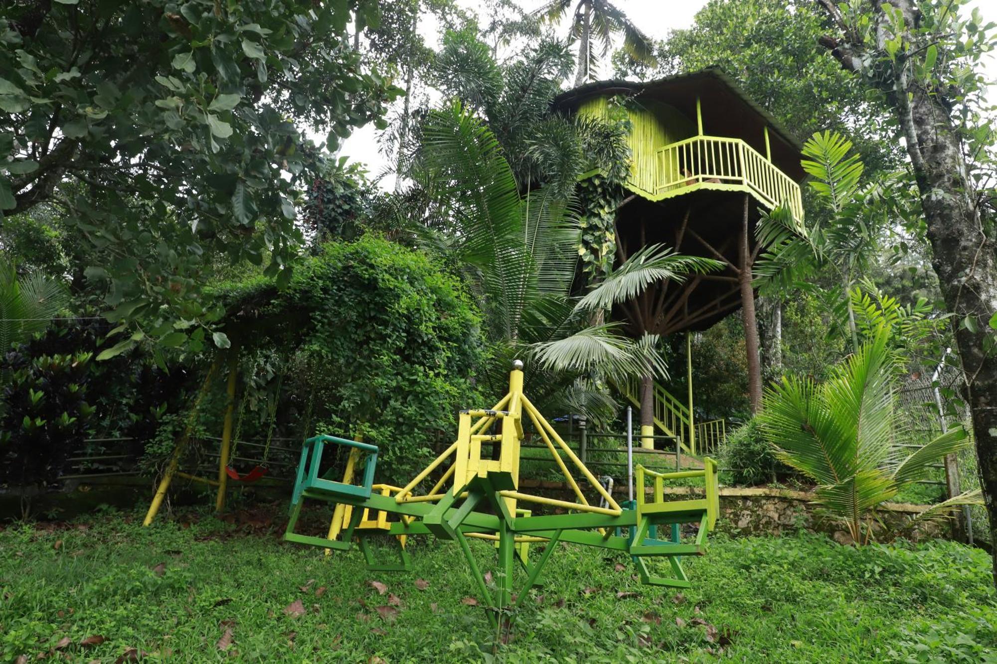 Nature Villa Anachal Exteriör bild